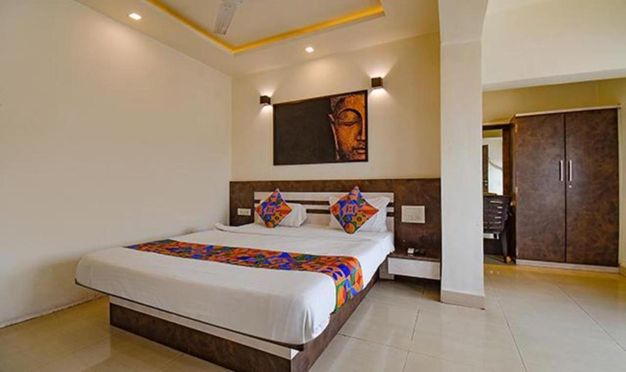 Fabhotel Royce Studio Apartments - Nr Pune International Airport Bagian luar foto