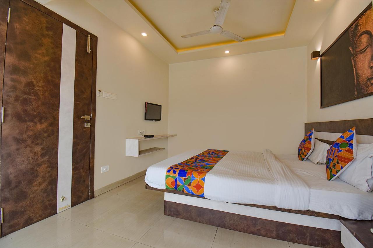 Fabhotel Royce Studio Apartments - Nr Pune International Airport Bagian luar foto